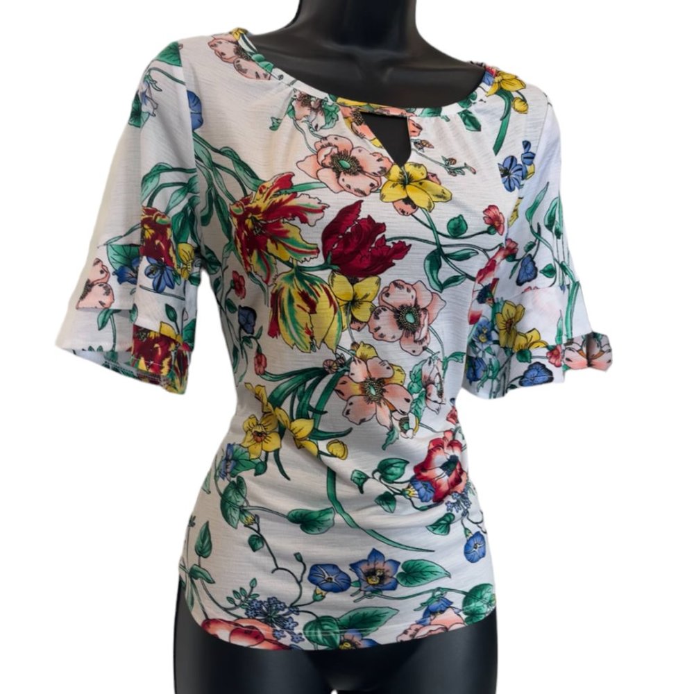 Women's New York and Company Floral Short Sleeve Top XS